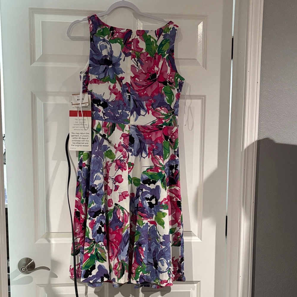 Kasper Floral Midi Dress in Pink and Purple - Picture 5 of 7